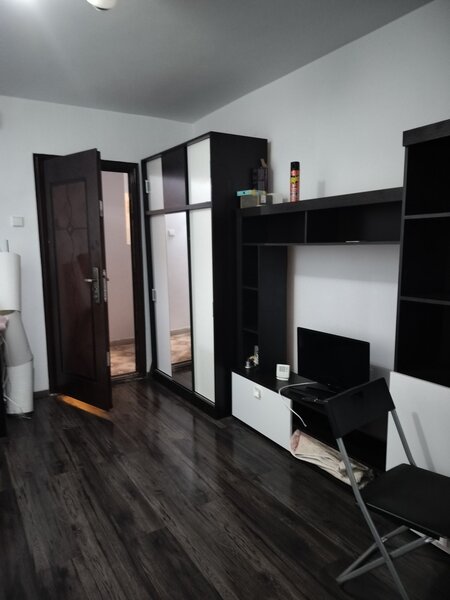 Titan, apartament 2 camere de inchiriat.